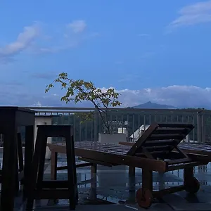 Проживание в семье Sun Dove, Канди